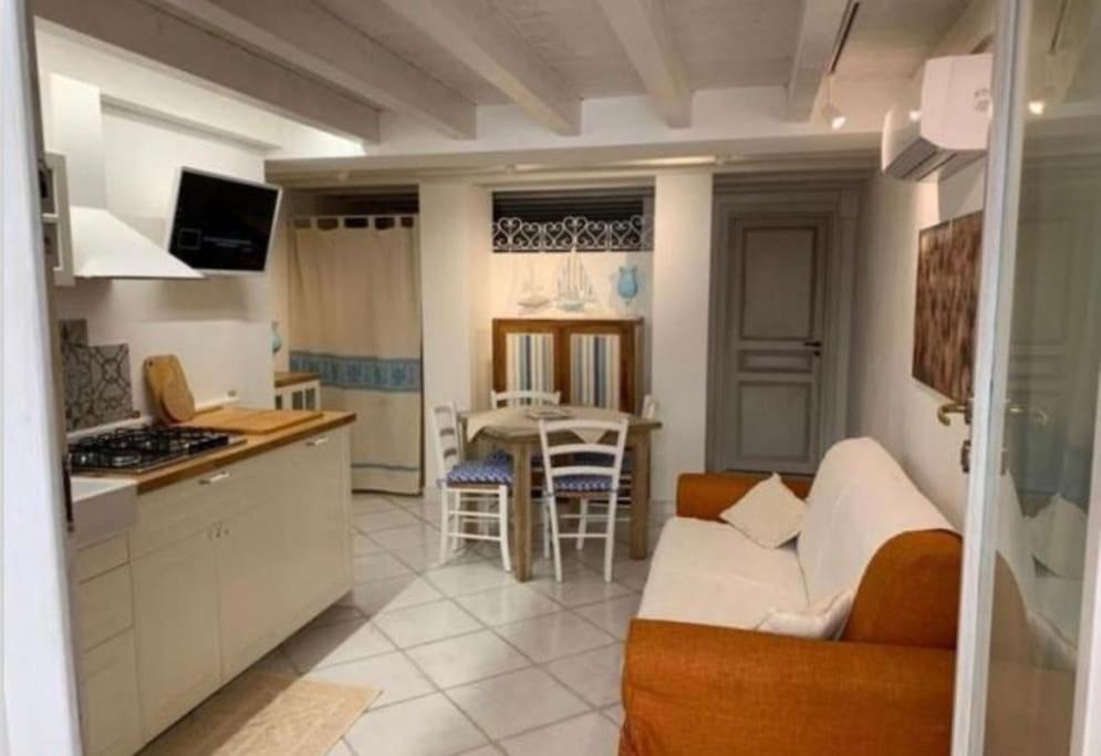 Charly'S House Villa Cagliari Exterior photo